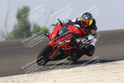 media/Sep-20-2025-TrackDaz (Sat) [[27f0cde673]]/B Group/1120am (Turn 2)/